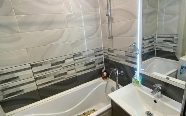 Апартаменты с 1 Комнатой с Хорошим Ремонтом (КВАРТИРА51)