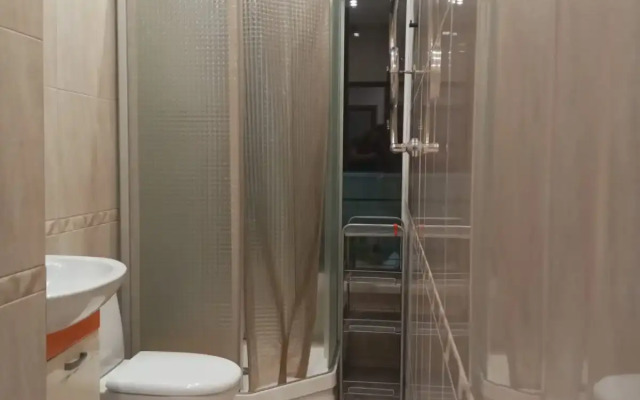 Trekhkomnatnaya S Pryamym Vidom Na More Flat