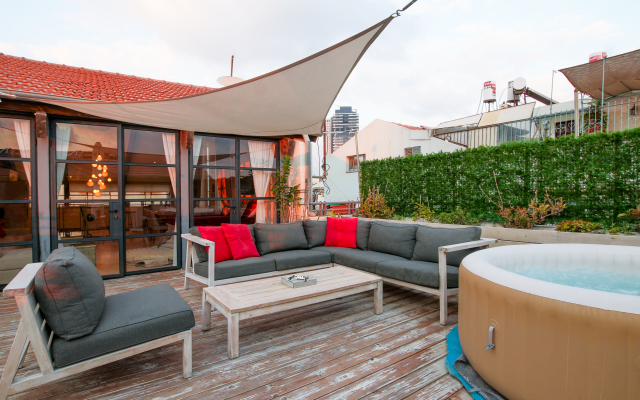 Penthouse & Jacuzzi In Neve Tzedek By Feelhome Apartments