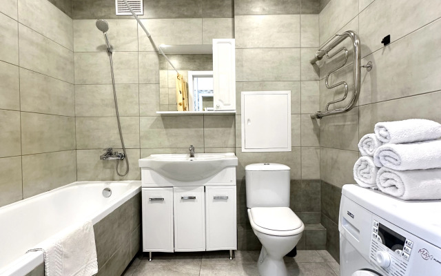 Studia V Tsentre Bresta S Kruglosutochnym Zaseleniem Apartments
