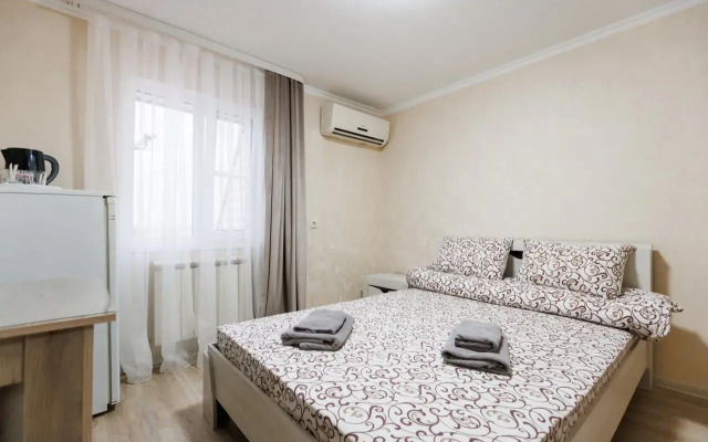 Lyuks Hotel