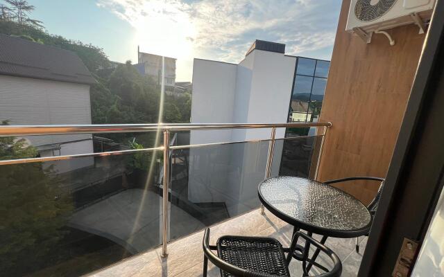 Апартаменты с балконом