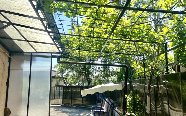 Sad U Morya Apartments