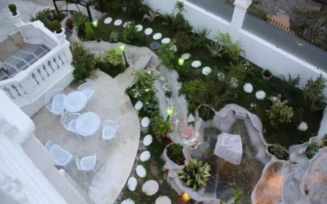 Butik-Hotel Belyij Dom Balerinyi