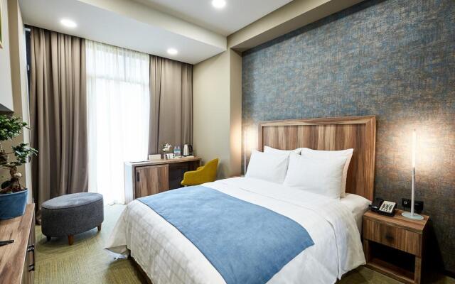 Best Western Tbilisi City Center