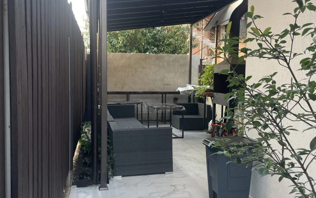 Smart Sirius Guest House