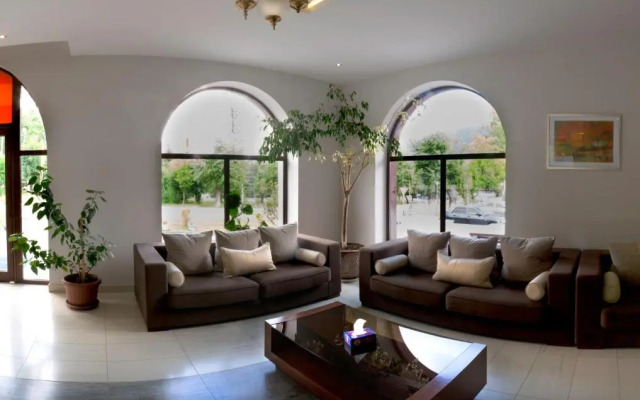 Armenia Hotel
