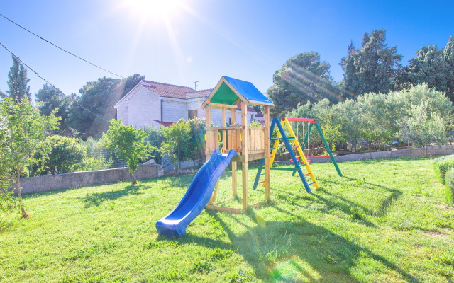 Вилла Family Vjeka Sumartin Brac Island