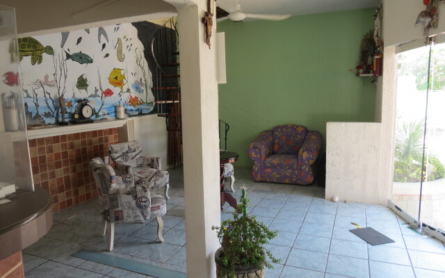 Отель Albri by Rotamundos