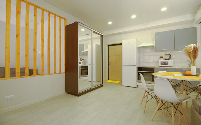 Uyutnaya Studiya Na Klenovoy Apartments