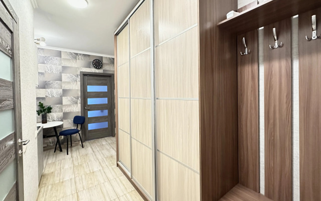 MaxRealty24 Molodezhnaya 7/1 Apartments