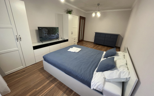 Квартира уютная двухкомнатная на центральной улице