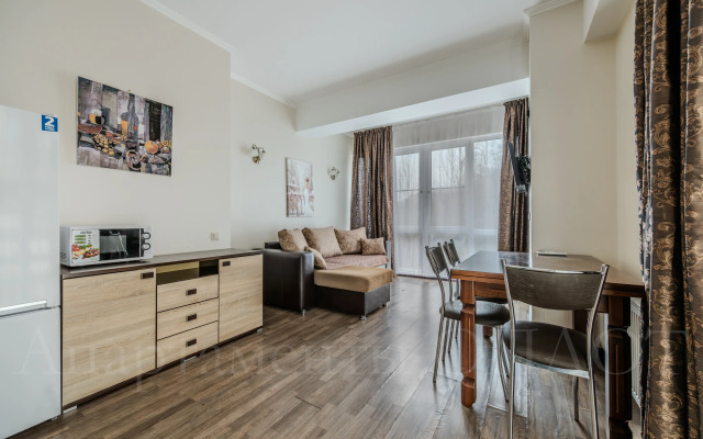 Oplot - Klassicheskie s balkonom i vannoj 5 Apartments