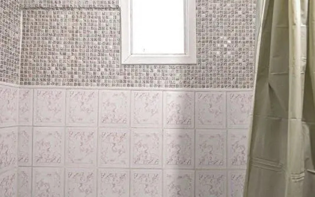 Sakhalinskaya 8 Flat