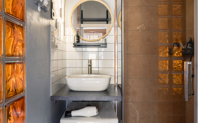 U Vokzala I Naberezhnoy Reki Fontanki Apartments