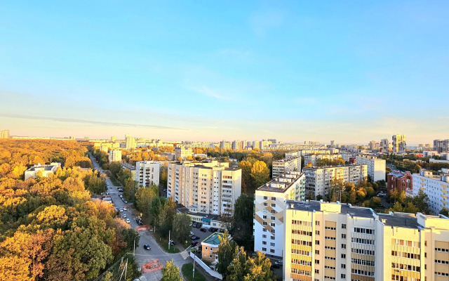 Ryadom S Metro I Gorkinskim Lesom Flat
