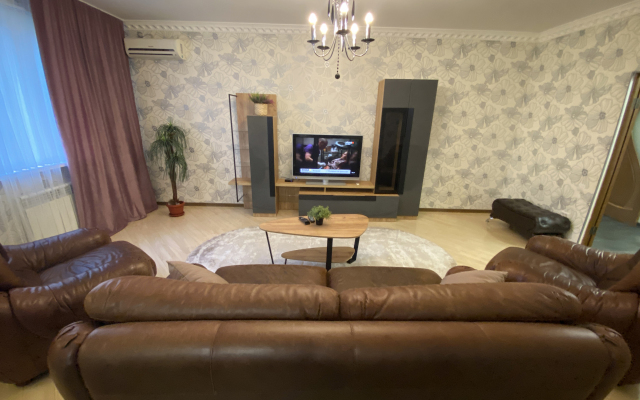 V Samom Serdtse Pyatigorska By Sutki26 Apartments