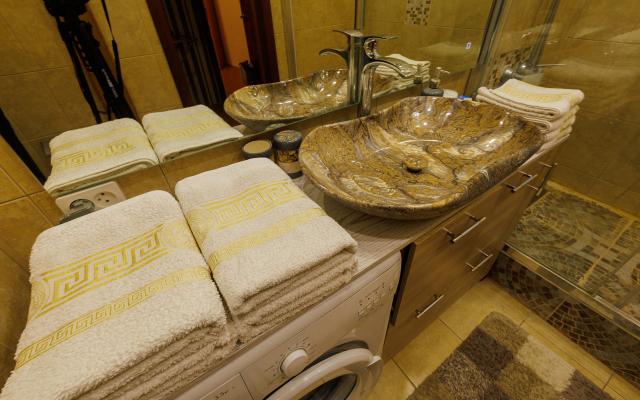 V Samom Tsentre Moskvi Flat