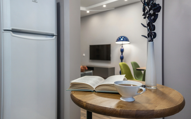 Квартира трехкомнатная Queenstay Остров мечты на Коломенской