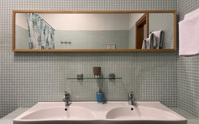 Отель Демократ на Каменноостровском 26-28