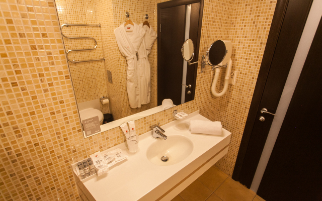 AZIMUT Novosibirsk Hotel