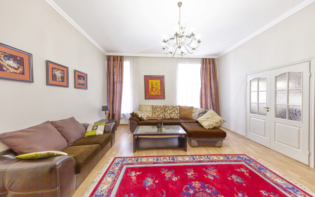 Апартаменты Люкс в самом сердце Санкт-Петербурга