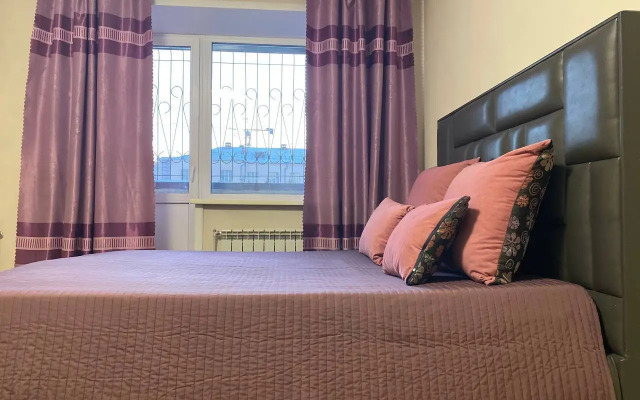 Na Ugdanskoy 7 Flat