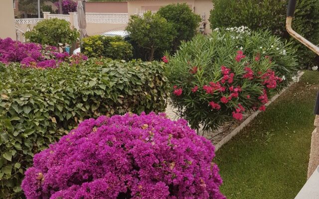 V Los Balkones Villa