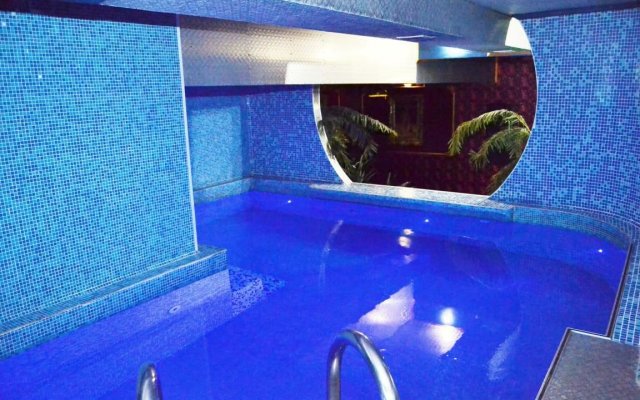 Gostinichno - Ozdorovitelnyij Kompleks Rubin Hotel