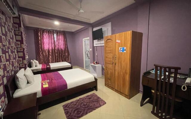 Yegoala Hotel
