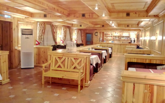 Отель Муравский Тракт