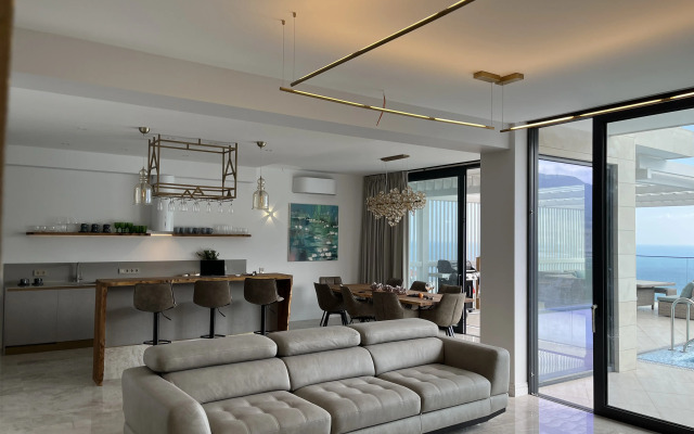 Stella Villa
