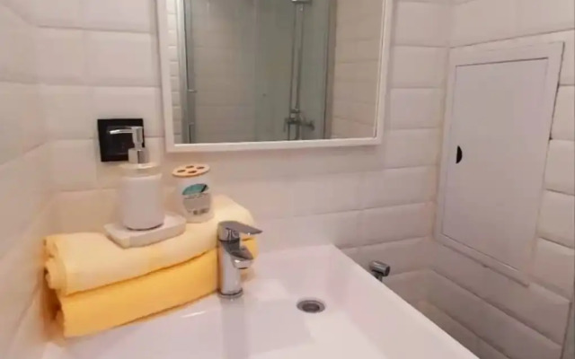 Апартаменты GoldApart на Херсонской