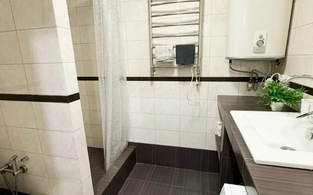 Yevrodvushka S Krasivym Vidom Flat