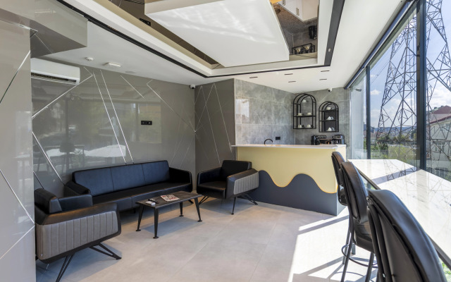 The Private Airport Hotel