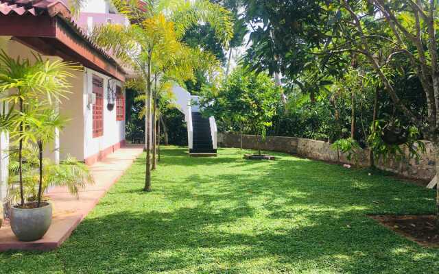 Sathis Villa
