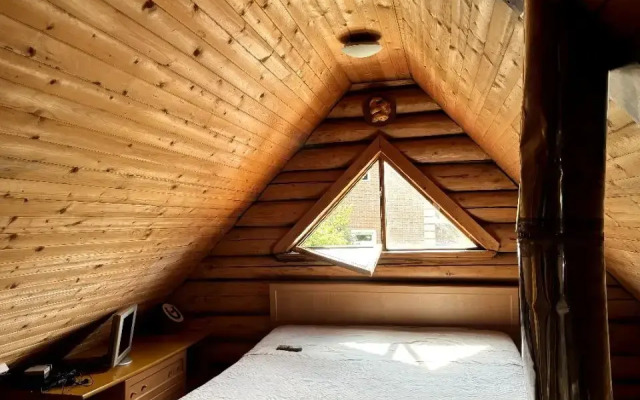 S Saunoy Guest house
