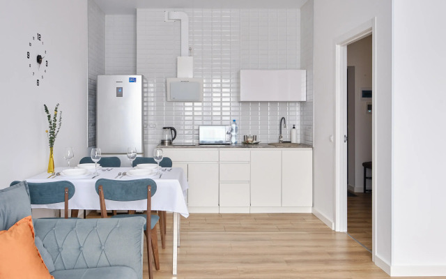 RentPlaza v tsentre na 21 etazhe na Bolshakova Apartments