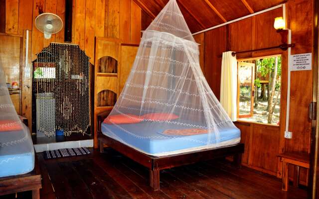 Ben white beach Bungalow