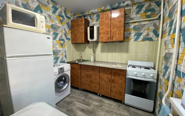 Tsentr Goroda Suvorova 144 Flat