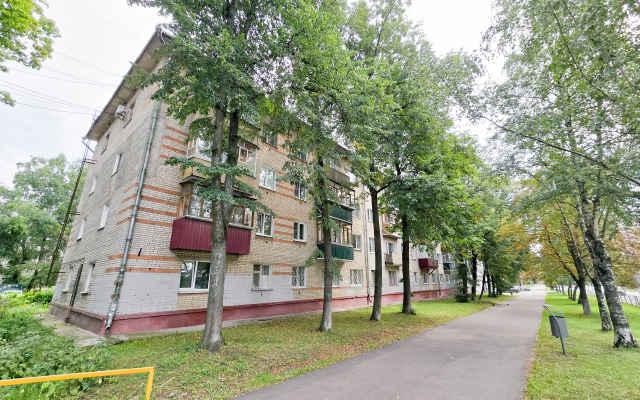 Квартира Двухкомнатная на Курчатова 1