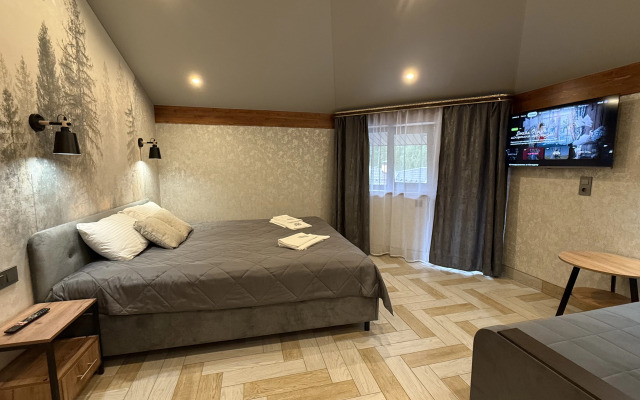 Апартаменты студия 14 Дворик Друзей