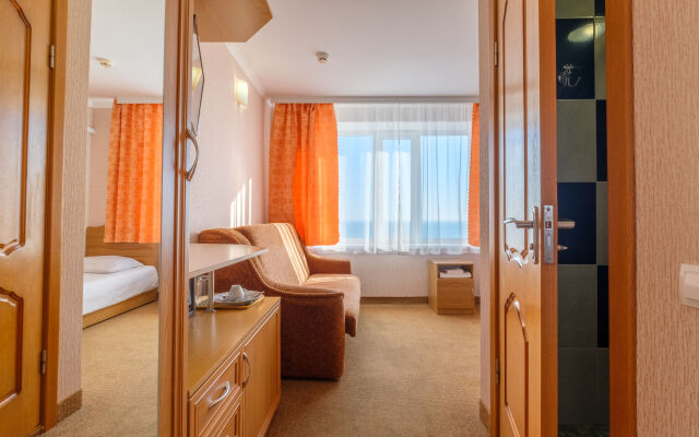 Отель Феодосия