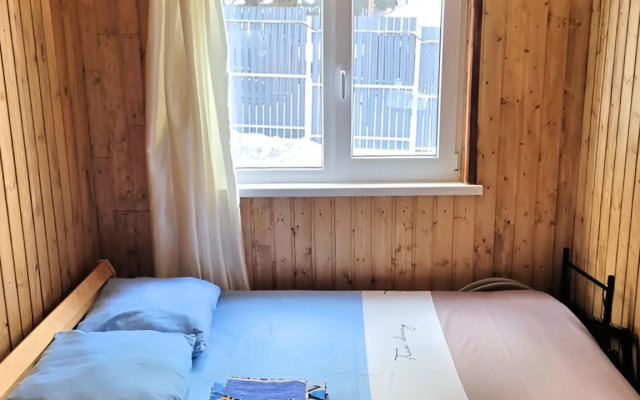 Частный дом Домик у снежных вершин