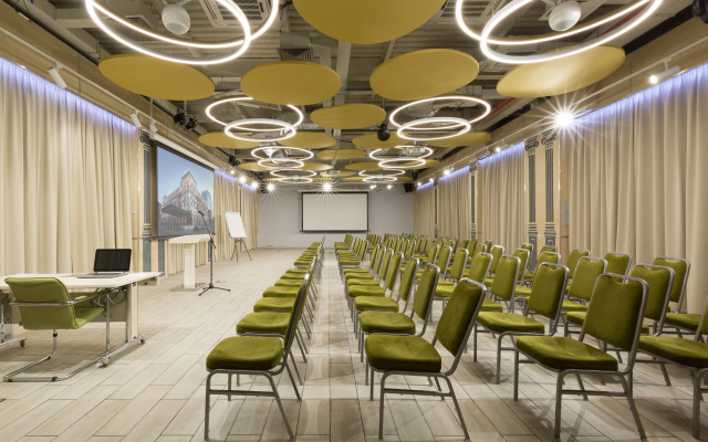 Nesterov Plaza Hotel