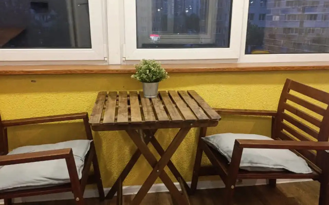 Апартаменты Уютная Студия с Балконом