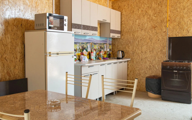 Отель  Милос