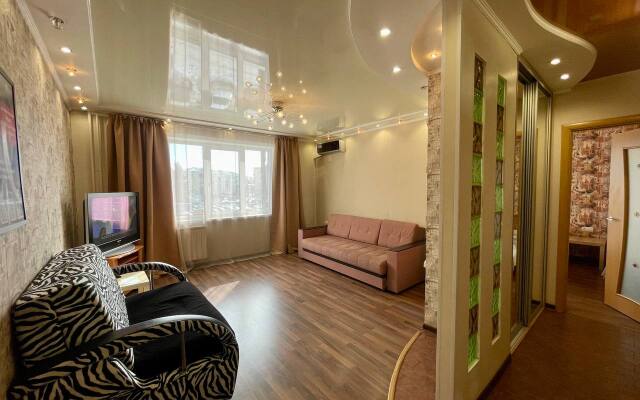 Квартира 2к апартаменты рядом с ЦУМ