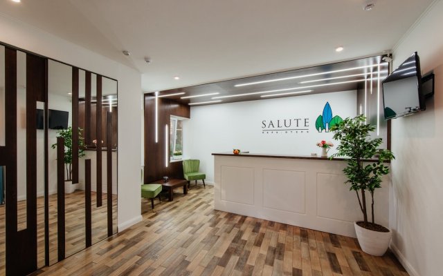 Salute Hotel