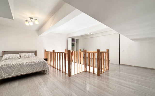 Апартаменты Уютные Двухуровневые 72 м2 в Центре Москвы